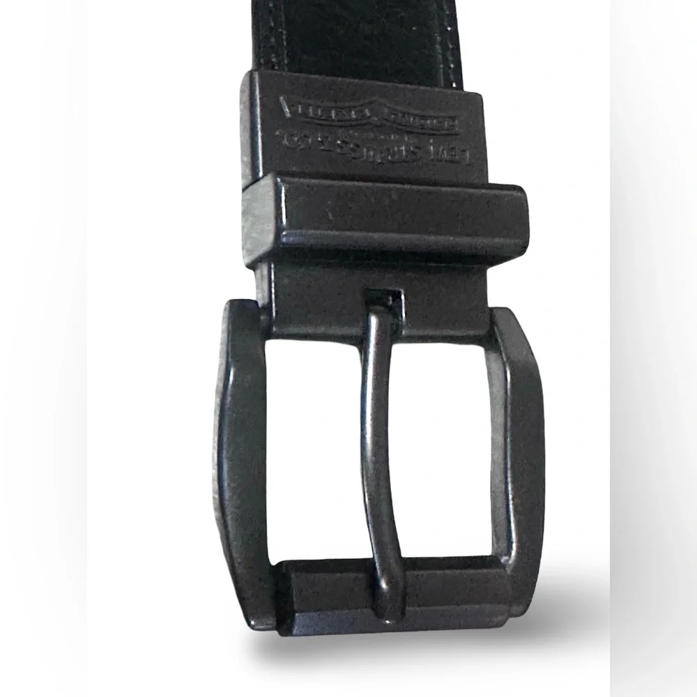 Levi's Strauss men's reversible leather typically black brown gunmetal buckle.